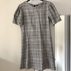 Zara woman plaid shift dress, size s